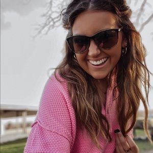 Meet your Posher, Addie Mae